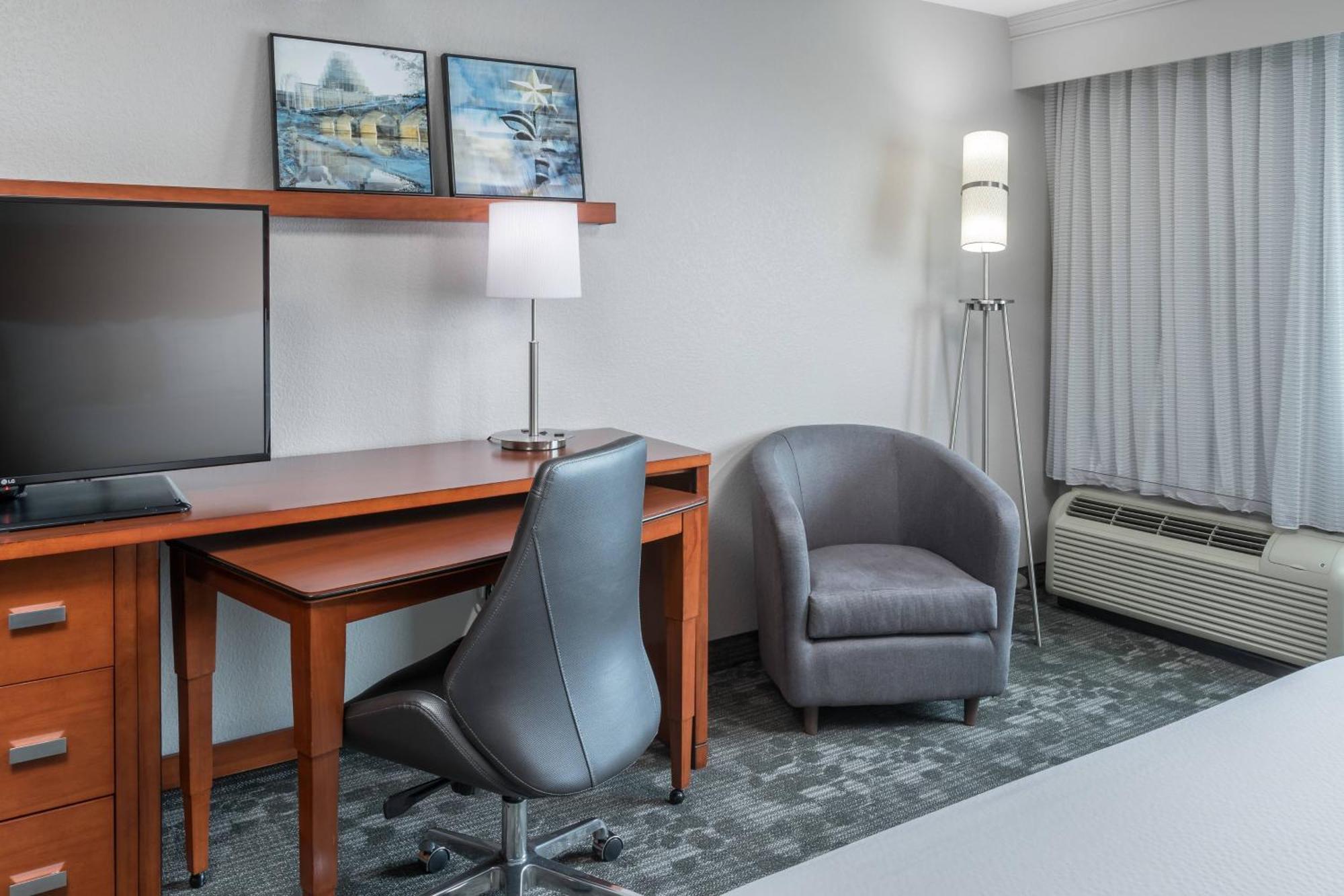 Courtyard By Marriott Austin Parmer Tech Ridge Exterior foto
